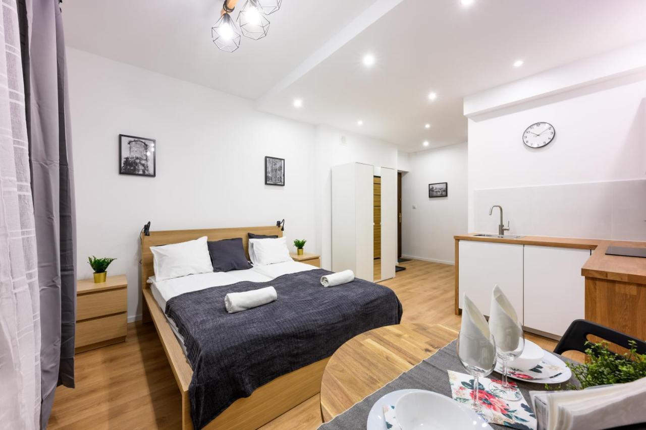 Cracow Rent Apartments - Spacious Apartments For 2-7 People In Quiet Area - Kolberga Street Nr 3 - 10 Min To Main Square By Foot Krakow Exterior photo